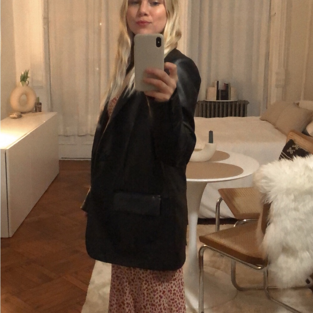 Zara Black Faux Leather Blazer - Picture 6 of 7